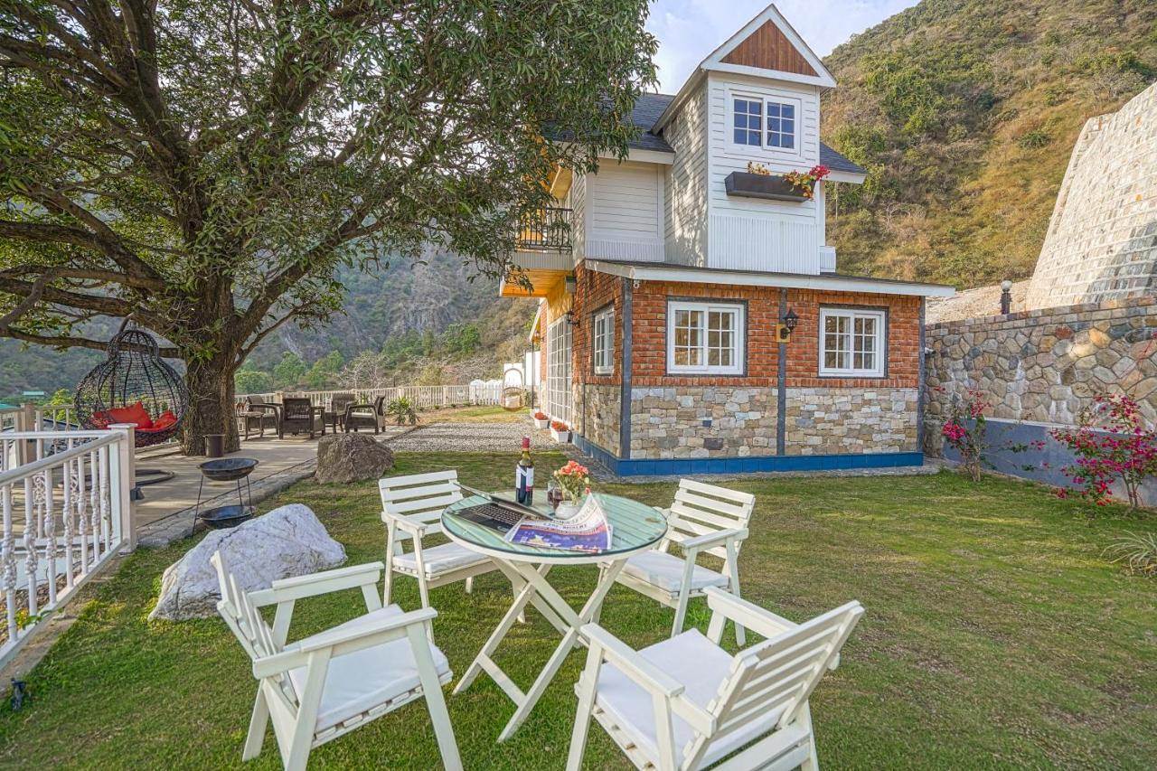 Saffronstays Woodpeckers Villa, Dehradun Rajpur ภายนอก รูปภาพ