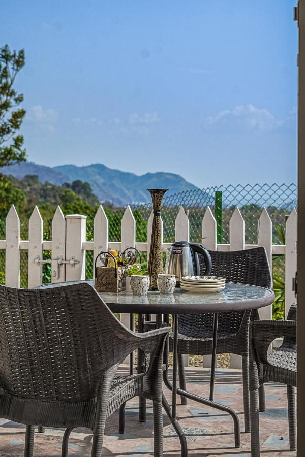 Saffronstays Woodpeckers Villa, Dehradun Rajpur ภายนอก รูปภาพ